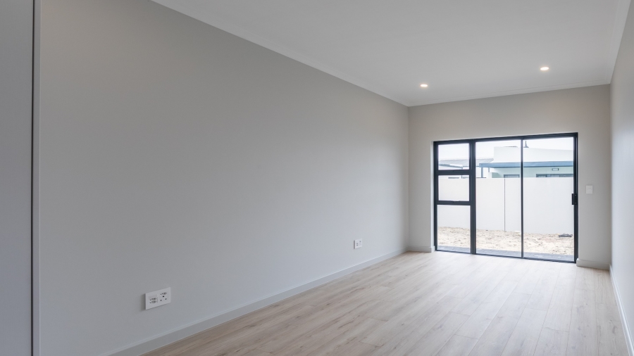 4 Bedroom Property for Sale in Sandown Western Cape